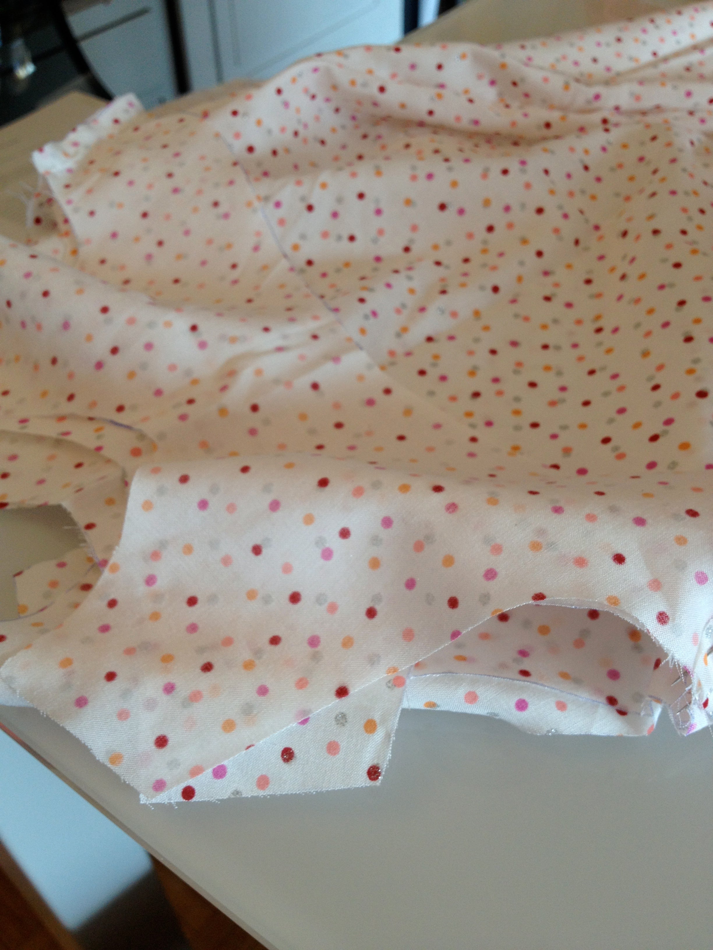 Créez la Plus Belle des Robes - Kit de Couture Complet  Alise