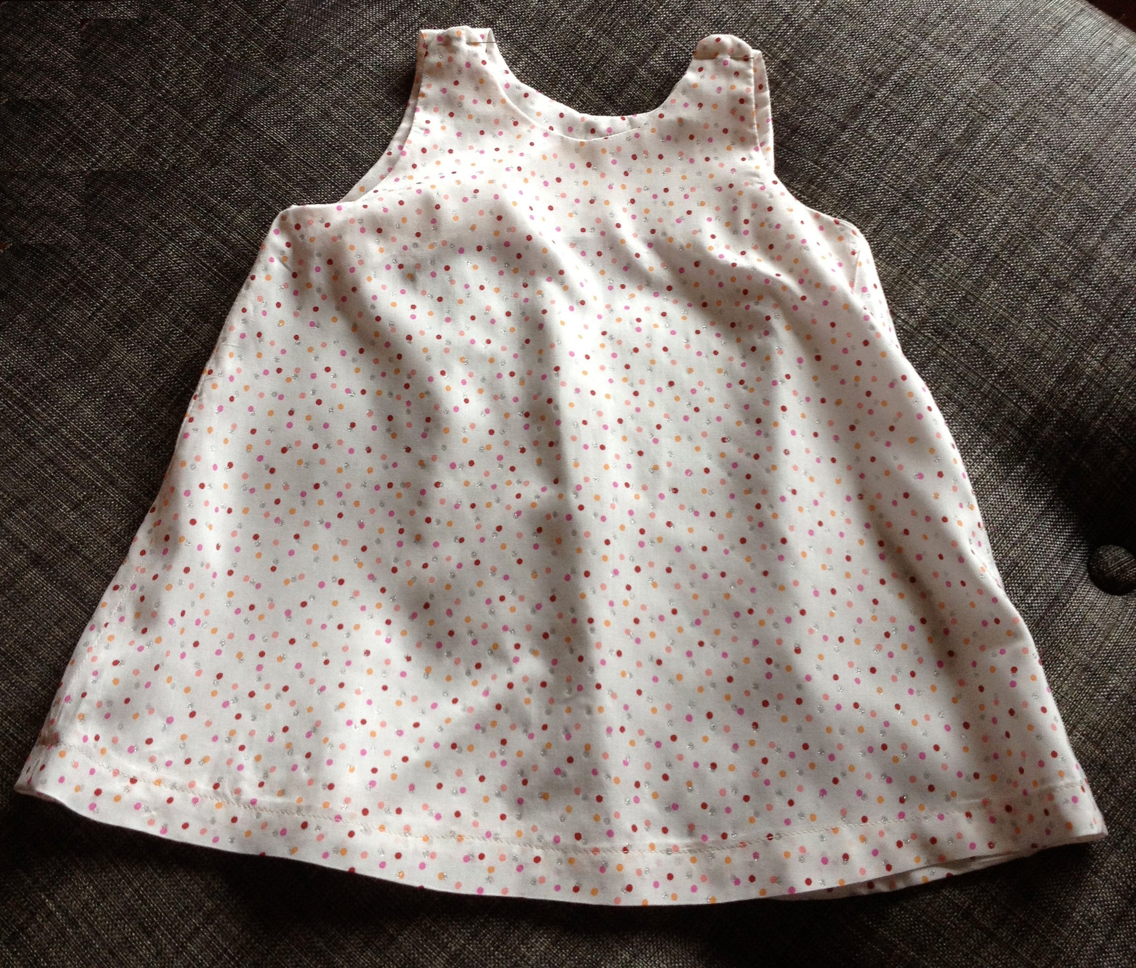 Créez la Plus Belle des Robes - Kit de Couture Complet  Alise